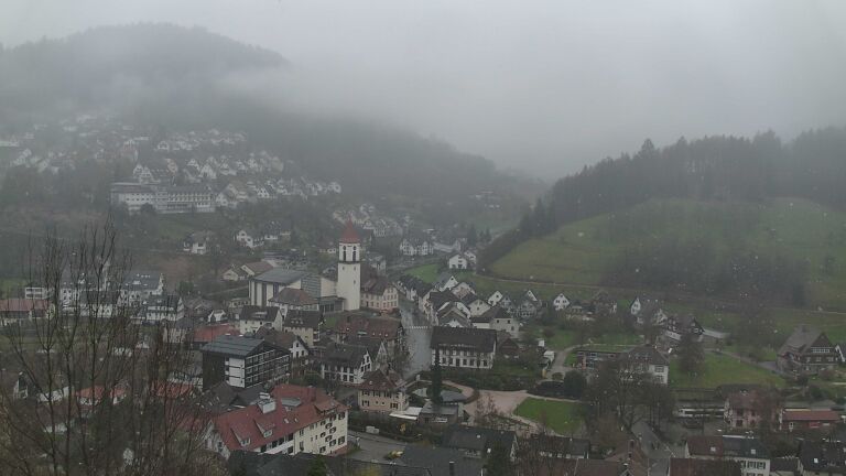 Dieses Bild zeigt eine Webcam-Aufnahme von Ottenhöfen, aufgenommen am Samstag, den 28.03.2026 um 15:40 Uhr