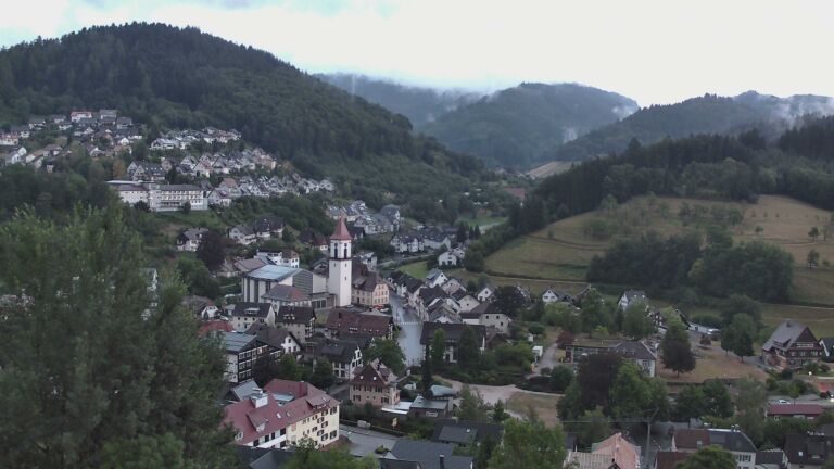 Dieses Bild zeigt eine Webcam-Aufnahme von Ottenhöfen, aufgenommen am Donnerstag, den 16.07.2026 um 21:30 Uhr