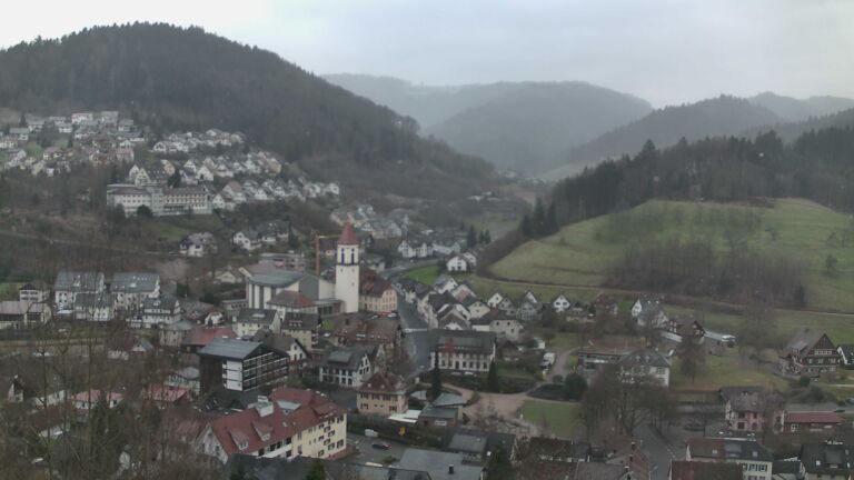 Dieses Bild zeigt eine Webcam-Aufnahme von Ottenhöfen, aufgenommen am Mittwoch, den 24.12.2025 um 14:00 Uhr