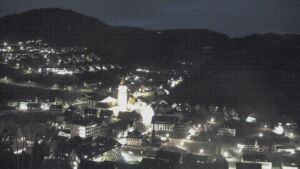 Dieses Bild zeigt eine Webcam-Aufnahme von Ottenhöfen, aufgenommen am Sonntag, den 15.02.2026 um 18:30 Uhr