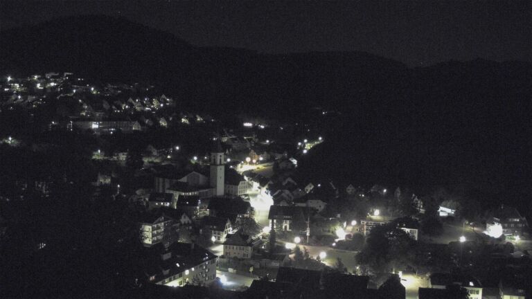 Dieses Bild zeigt eine Webcam-Aufnahme von Ottenhöfen, aufgenommen am Donnerstag, den 21.05.2026 um 23:30 Uhr