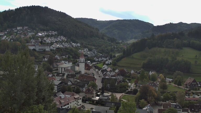 Dieses Bild zeigt eine Webcam-Aufnahme von Ottenhöfen, aufgenommen am Freitag, den 16.10.2026 um 12:20 Uhr