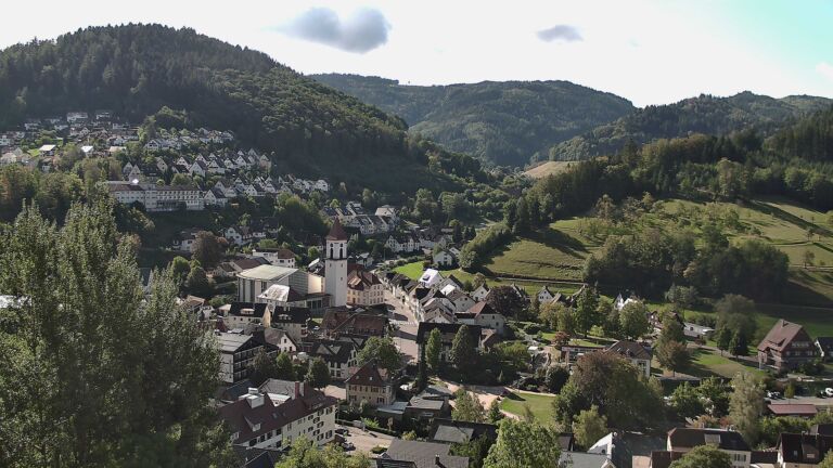 Dieses Bild zeigt eine Webcam-Aufnahme von Ottenhöfen, aufgenommen am Montag, den 14.09.2026 um 10:30 Uhr