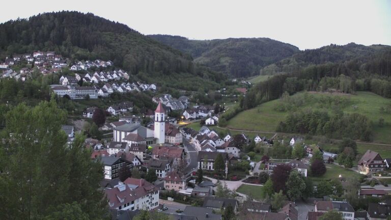 Dieses Bild zeigt eine Webcam-Aufnahme von Ottenhöfen, aufgenommen am Samstag, den 02.05.2026 um 05:40 Uhr