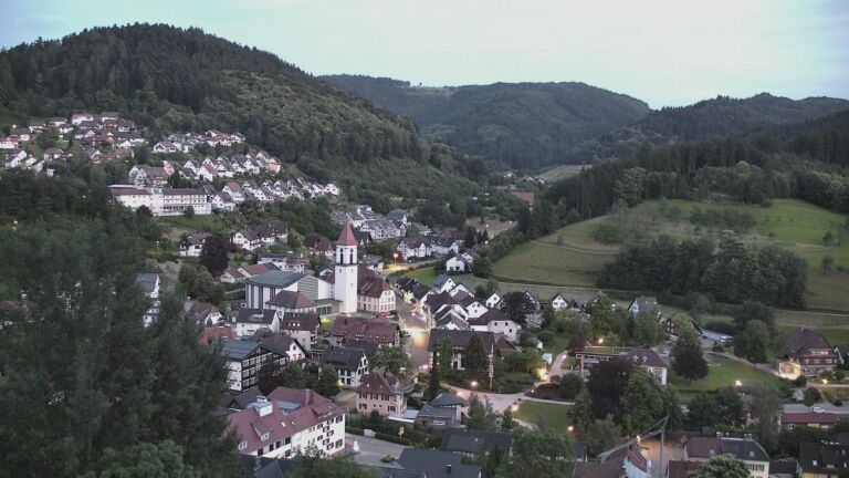Dieses Bild zeigt eine Webcam-Aufnahme von Ottenhöfen, aufgenommen am Dienstag, den 16.06.2026 um 22:00 Uhr