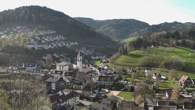 Dieses Bild zeigt eine Webcam-Aufnahme von Ottenhöfen, aufgenommen am Donnerstag, den 09.04.2026 um 09:20 Uhr