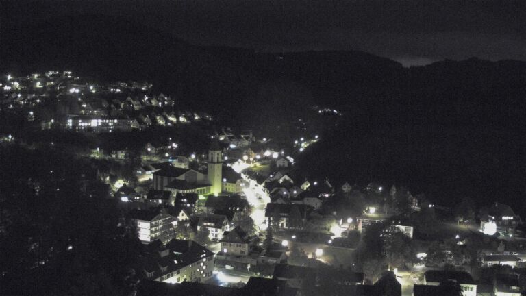 Dieses Bild zeigt eine Webcam-Aufnahme von Ottenhöfen, aufgenommen am Freitag, den 23.10.2026 um 20:40 Uhr