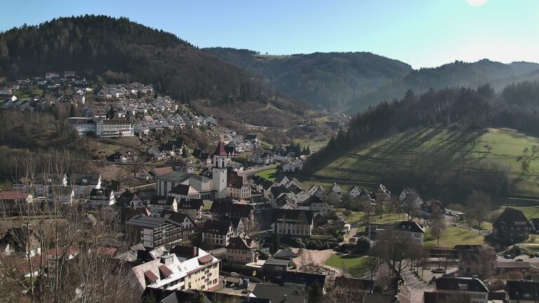 Dieses Bild zeigt eine Webcam-Aufnahme von Ottenhöfen, aufgenommen am Mittwoch, den 25.02.2026 um 14:20 Uhr