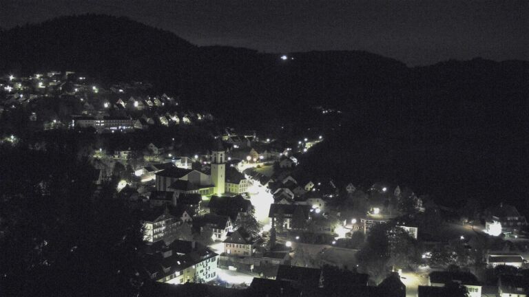 Dieses Bild zeigt eine Webcam-Aufnahme von Ottenhöfen, aufgenommen am Dienstag, den 13.10.2026 um 06:30 Uhr