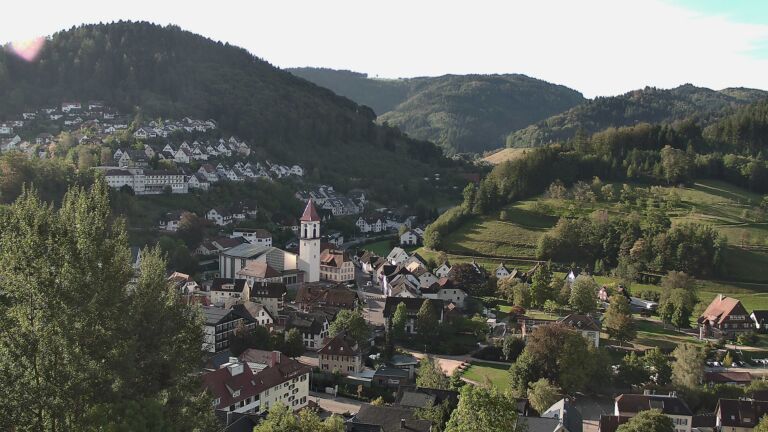 Dieses Bild zeigt eine Webcam-Aufnahme von Ottenhöfen, aufgenommen am Donnerstag, den 17.09.2026 um 09:00 Uhr