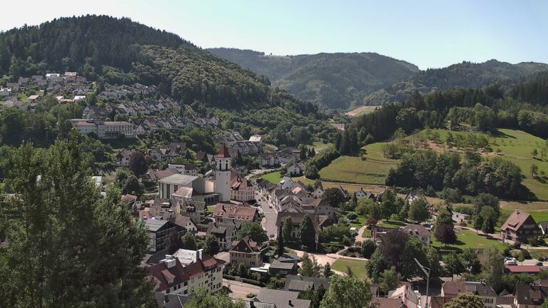 Dieses Bild zeigt eine Webcam-Aufnahme von Ottenhöfen, aufgenommen am Donnerstag, den 25.06.2026 um 11:20 Uhr