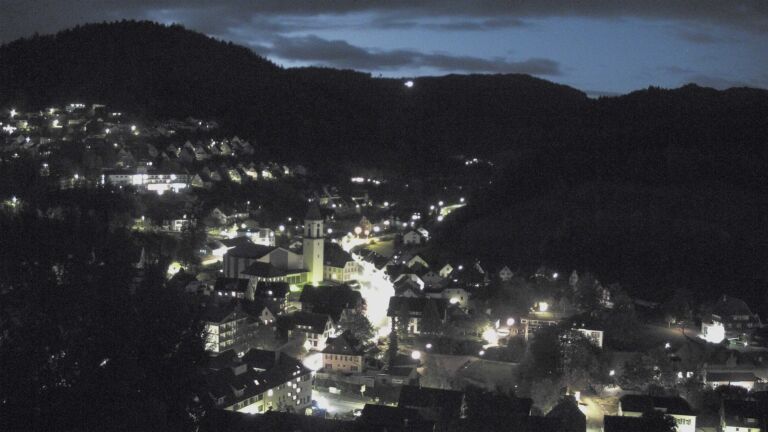 Dieses Bild zeigt eine Webcam-Aufnahme von Ottenhöfen, aufgenommen am Donnerstag, den 22.10.2026 um 07:00 Uhr