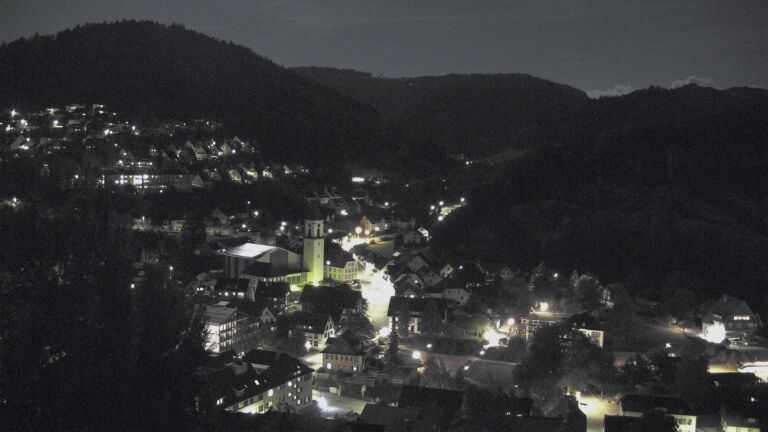 Dieses Bild zeigt eine Webcam-Aufnahme von Ottenhöfen, aufgenommen am Donnerstag, den 24.09.2026 um 22:00 Uhr