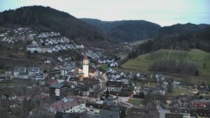 Dieses Bild zeigt eine Webcam-Aufnahme von Ottenhöfen, aufgenommen am Sonntag, den 15.02.2026 um 18:00 Uhr