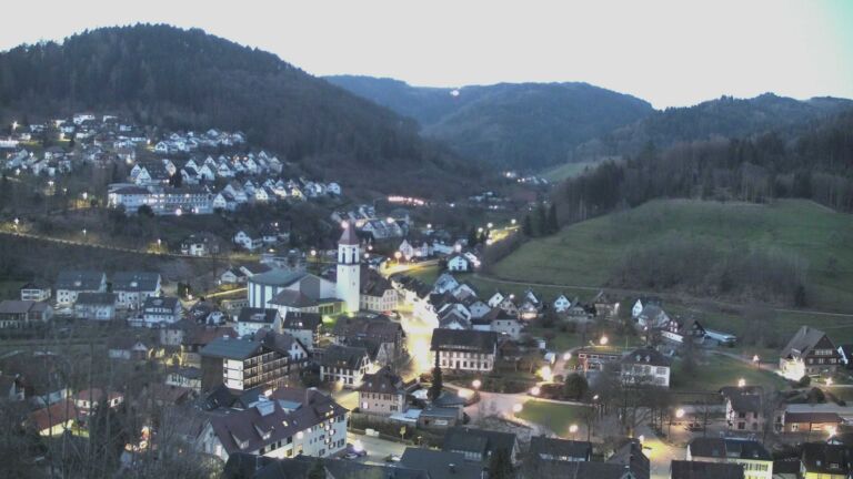 Dieses Bild zeigt eine Webcam-Aufnahme von Ottenhöfen, aufgenommen am Mittwoch, den 18.03.2026 um 06:00 Uhr