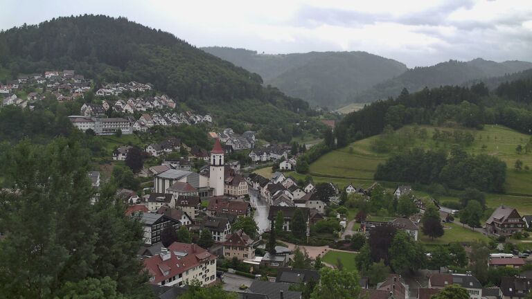 Dieses Bild zeigt eine Webcam-Aufnahme von Ottenhöfen, aufgenommen am Dienstag, den 02.06.2026 um 14:10 Uhr