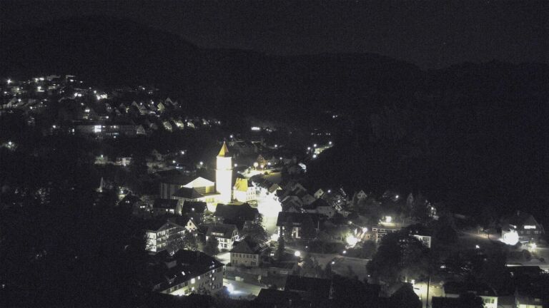 Dieses Bild zeigt eine Webcam-Aufnahme von Ottenhöfen, aufgenommen am Montag, den 10.08.2026 um 22:30 Uhr