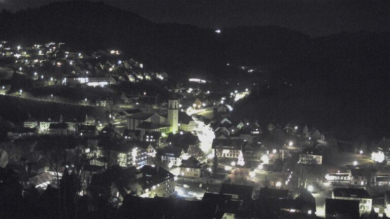 Dieses Bild zeigt eine Webcam-Aufnahme von Ottenhöfen, aufgenommen am Dienstag, den 16.12.2025 um 06:10 Uhr