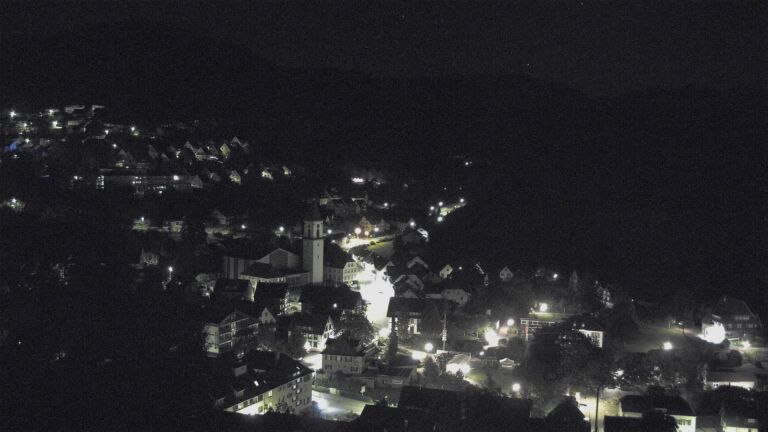 Dieses Bild zeigt eine Webcam-Aufnahme von Ottenhöfen, aufgenommen am Donnerstag, den 18.06.2026 um 01:30 Uhr