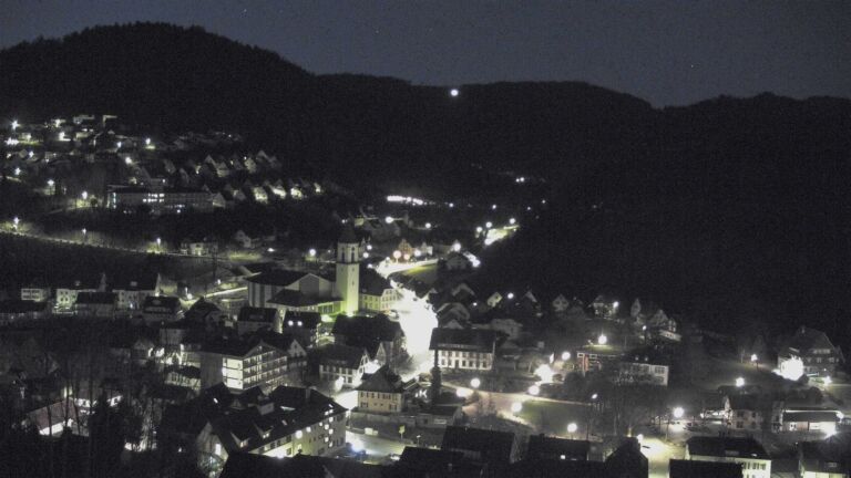 Dieses Bild zeigt eine Webcam-Aufnahme von Ottenhöfen, aufgenommen am Mittwoch, den 18.03.2026 um 05:30 Uhr