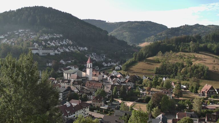 Dieses Bild zeigt eine Webcam-Aufnahme von Ottenhöfen, aufgenommen am Mittwoch, den 26.08.2026 um 09:00 Uhr