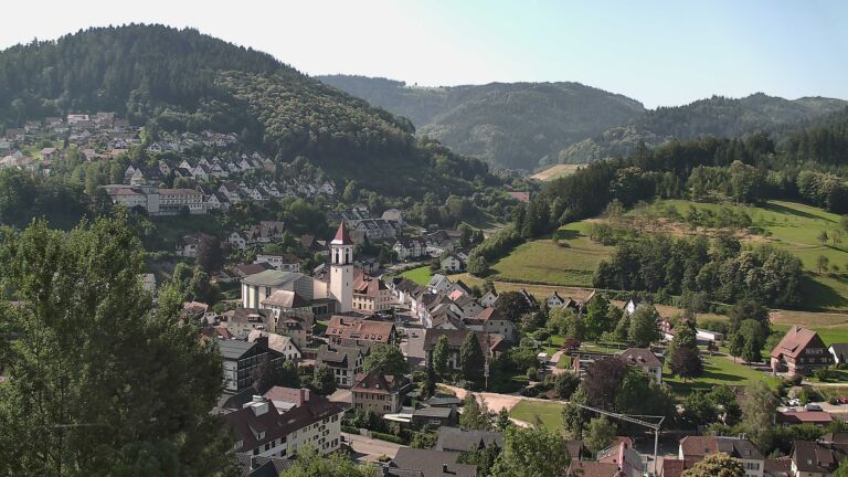 Dieses Bild zeigt eine Webcam-Aufnahme von Ottenhöfen, aufgenommen am Dienstag, den 23.06.2026 um 09:30 Uhr