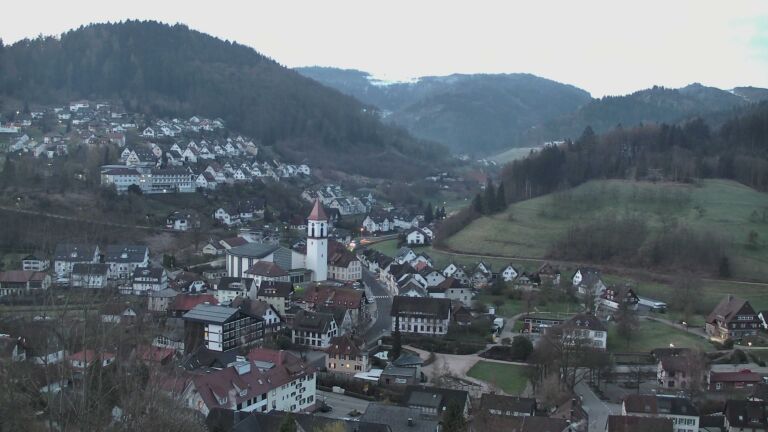Dieses Bild zeigt eine Webcam-Aufnahme von Ottenhöfen, aufgenommen am Freitag, den 27.03.2026 um 06:00 Uhr