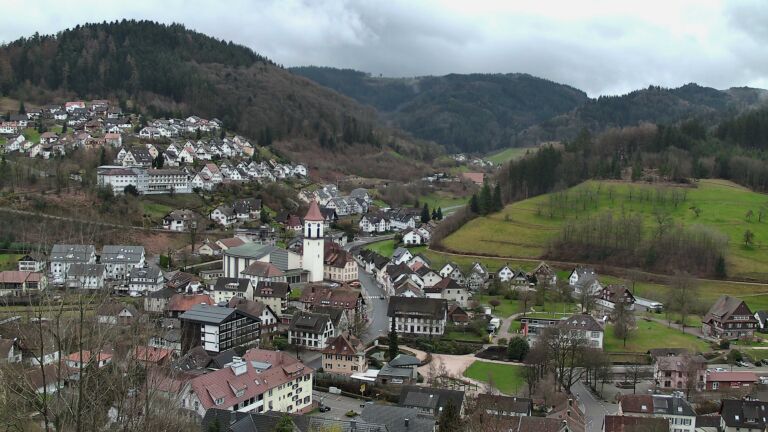 Dieses Bild zeigt eine Webcam-Aufnahme von Ottenhöfen, aufgenommen am Samstag, den 14.03.2026 um 15:00 Uhr