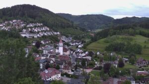 Dieses Bild zeigt eine Webcam-Aufnahme von Ottenhöfen, aufgenommen am Montag, den 18.05.2026 um 21:00 Uhr