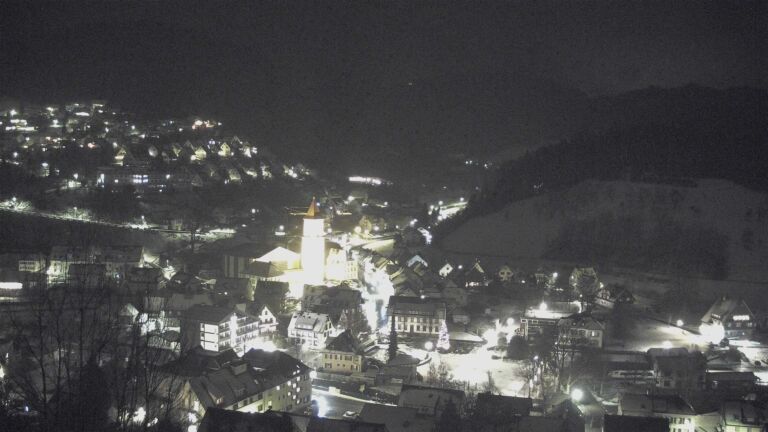 Dieses Bild zeigt eine Webcam-Aufnahme von Ottenhöfen, aufgenommen am Donnerstag, den 08.01.2026 um 22:30 Uhr