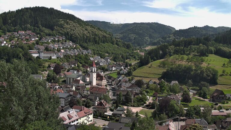 Dieses Bild zeigt eine Webcam-Aufnahme von Ottenhöfen, aufgenommen am Dienstag, den 23.06.2026 um 15:40 Uhr