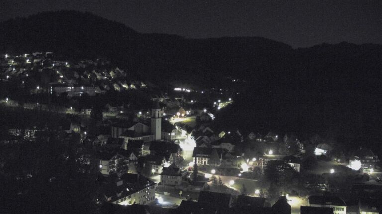 Dieses Bild zeigt eine Webcam-Aufnahme von Ottenhöfen, aufgenommen am Sonntag, den 26.04.2026 um 02:00 Uhr