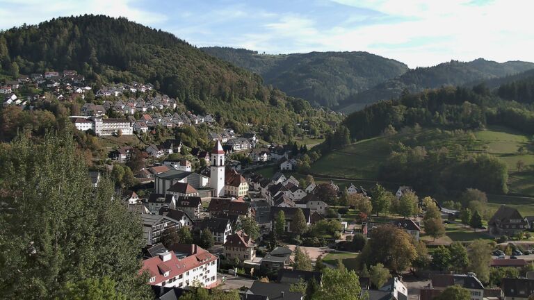 Dieses Bild zeigt eine Webcam-Aufnahme von Ottenhöfen, aufgenommen am Samstag, den 03.10.2026 um 16:40 Uhr