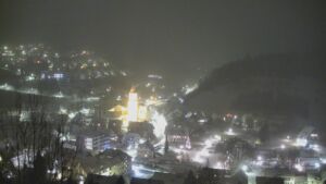 Dieses Bild zeigt eine Webcam-Aufnahme von Ottenhöfen, aufgenommen am Mittwoch, den 07.01.2026 um 19:40 Uhr