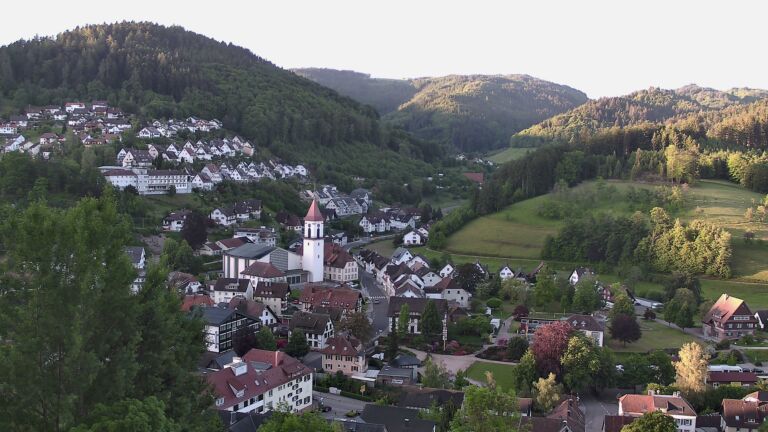 Dieses Bild zeigt eine Webcam-Aufnahme von Ottenhöfen, aufgenommen am Freitag, den 22.05.2026 um 06:40 Uhr
