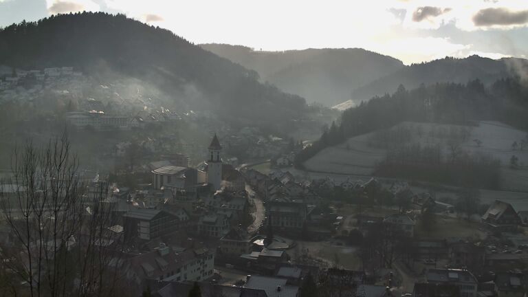 Dieses Bild zeigt eine Webcam-Aufnahme von Ottenhöfen, aufgenommen am Dienstag, den 30.12.2025 um 11:20 Uhr