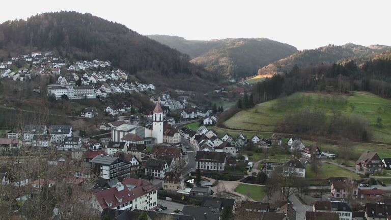 Dieses Bild zeigt eine Webcam-Aufnahme von Ottenhöfen, aufgenommen am Dienstag, den 03.03.2026 um 08:00 Uhr