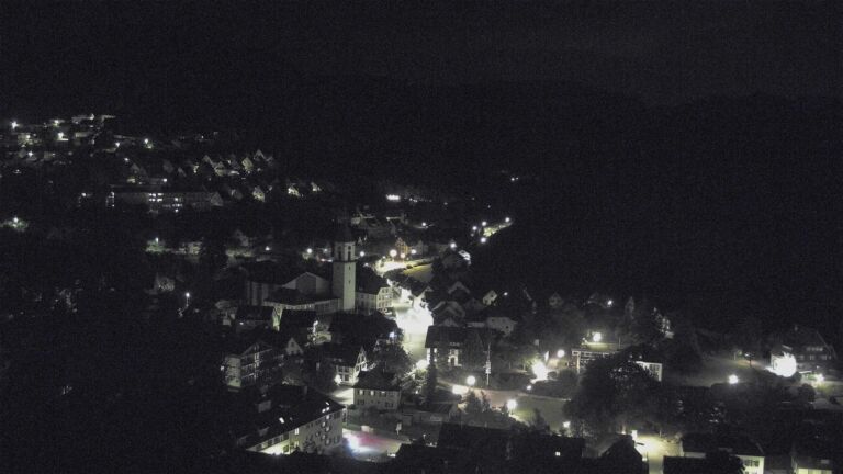 Dieses Bild zeigt eine Webcam-Aufnahme von Ottenhöfen, aufgenommen am Sonntag, den 07.06.2026 um 02:00 Uhr