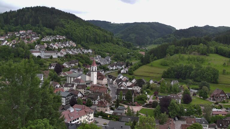 Dieses Bild zeigt eine Webcam-Aufnahme von Ottenhöfen, aufgenommen am Mittwoch, den 20.05.2026 um 11:20 Uhr