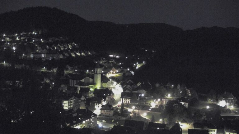 Dieses Bild zeigt eine Webcam-Aufnahme von Ottenhöfen, aufgenommen am Mittwoch, den 29.04.2026 um 05:00 Uhr