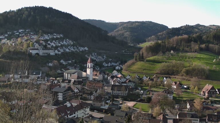 Dieses Bild zeigt eine Webcam-Aufnahme von Ottenhöfen, aufgenommen am Mittwoch, den 08.04.2026 um 08:40 Uhr