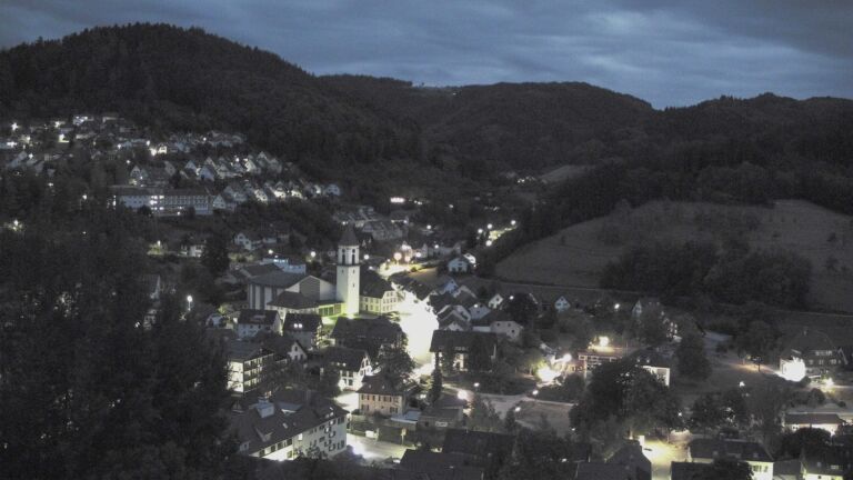 Dieses Bild zeigt eine Webcam-Aufnahme von Ottenhöfen, aufgenommen am Donnerstag, den 20.08.2026 um 05:40 Uhr