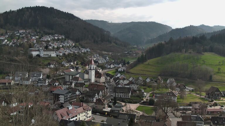 Dieses Bild zeigt eine Webcam-Aufnahme von Ottenhöfen, aufgenommen am Montag, den 23.03.2026 um 15:10 Uhr