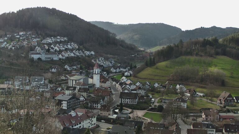 Dieses Bild zeigt eine Webcam-Aufnahme von Ottenhöfen, aufgenommen am Sonntag, den 01.03.2026 um 09:10 Uhr