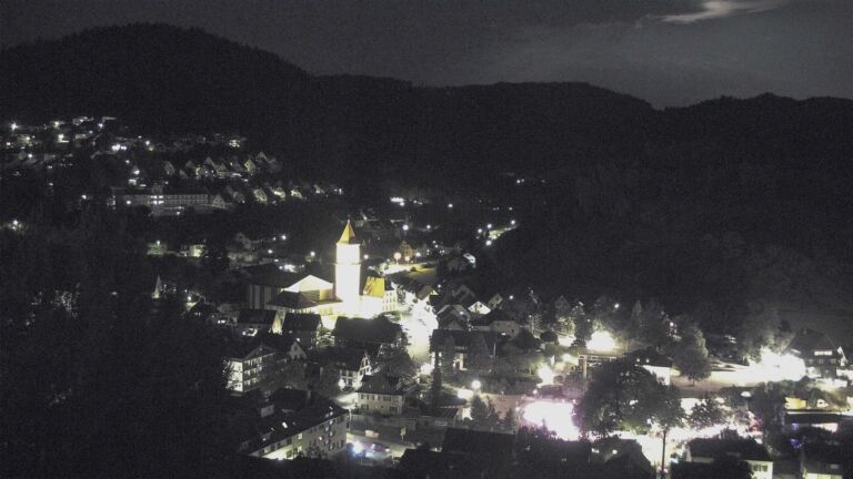 Dieses Bild zeigt eine Webcam-Aufnahme von Ottenhöfen, aufgenommen am Samstag, den 25.07.2026 um 22:30 Uhr