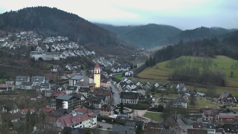 Dieses Bild zeigt eine Webcam-Aufnahme von Ottenhöfen, aufgenommen am Freitag, den 20.02.2026 um 17:50 Uhr