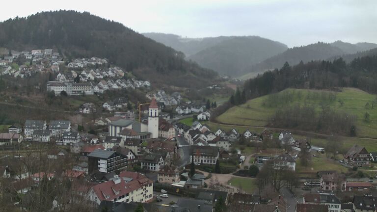 Dieses Bild zeigt eine Webcam-Aufnahme von Ottenhöfen, aufgenommen am Mittwoch, den 24.12.2025 um 13:40 Uhr