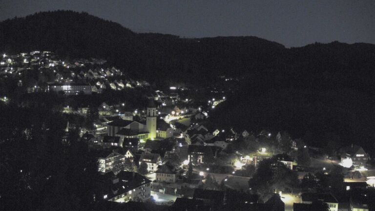 Dieses Bild zeigt eine Webcam-Aufnahme von Ottenhöfen, aufgenommen am Montag, den 14.09.2026 um 20:40 Uhr