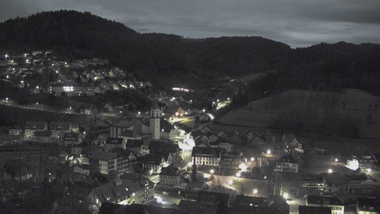 Dieses Bild zeigt eine Webcam-Aufnahme von Ottenhöfen, aufgenommen am Montag, den 02.02.2026 um 01:30 Uhr