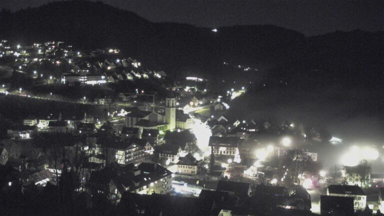 Dieses Bild zeigt eine Webcam-Aufnahme von Ottenhöfen, aufgenommen am Montag, den 15.12.2025 um 06:40 Uhr